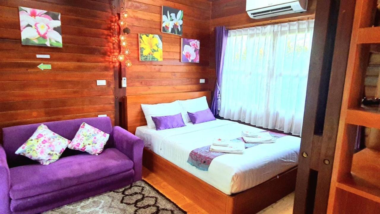 Areeya Phubeach Resort Wooden House Ban Chong Phli Eksteriør billede