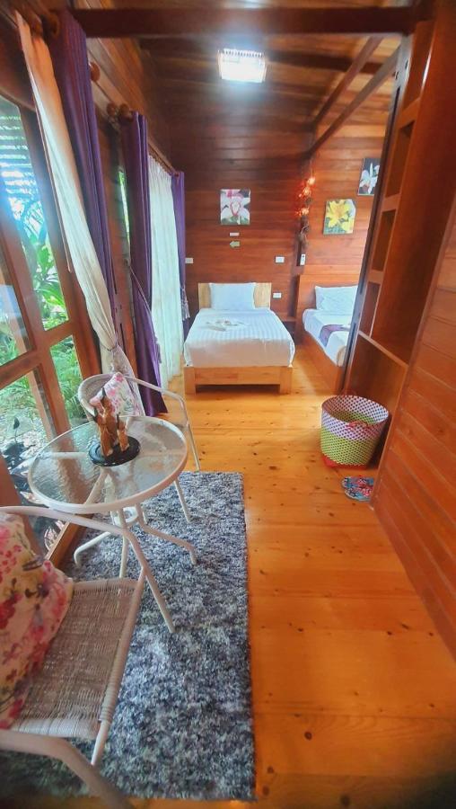 Areeya Phubeach Resort Wooden House Ban Chong Phli Eksteriør billede