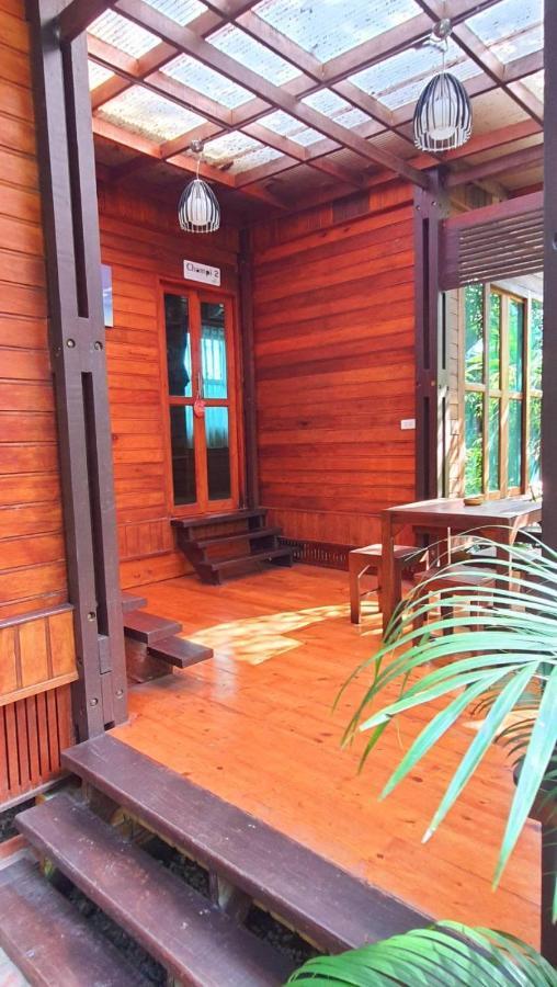 Areeya Phubeach Resort Wooden House Ban Chong Phli Eksteriør billede