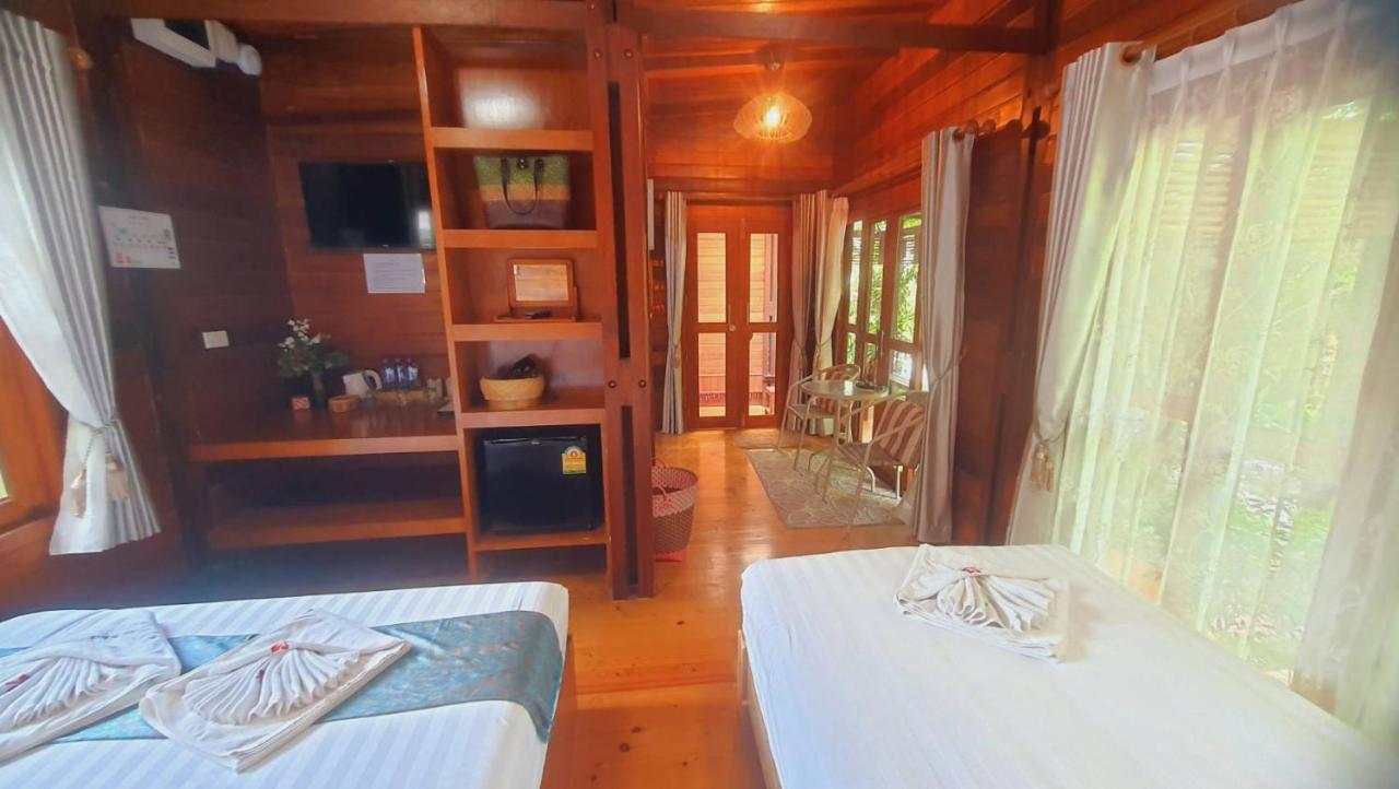 Areeya Phubeach Resort Wooden House Ban Chong Phli Eksteriør billede