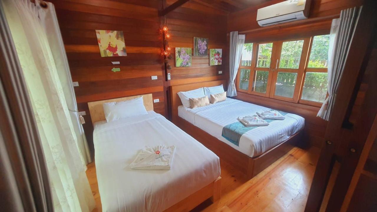 Areeya Phubeach Resort Wooden House Ban Chong Phli Eksteriør billede